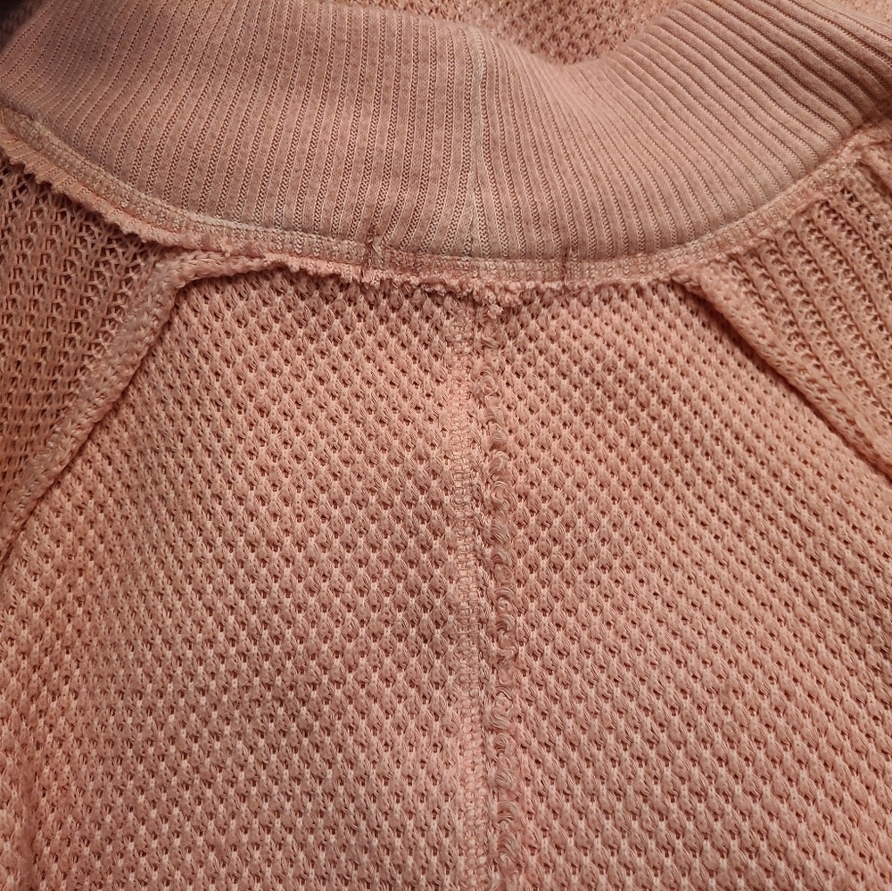NWT We the free size S faded coral sweater - Picture 9 of 15